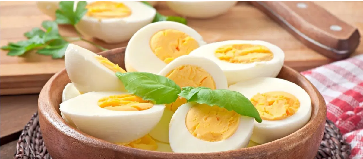 “முட்டை சாப்பிடும் அளவு தெரியுமா? தினசரி எத்தனை முட்டை உடலுக்கு சரியானது?”