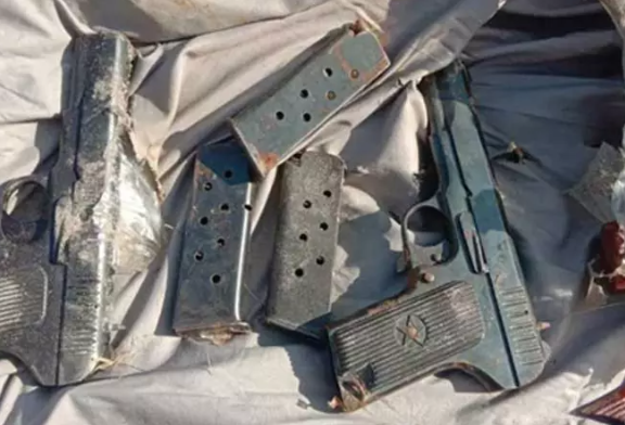 மாணவர்கள், மருத்துவர் உள்ளிட்டோர் கைது – தீவிரவாத சதி வெளிச்சம்!