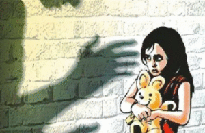 காட்டுப்பகுதியில் சிறுமியின் கதறல்… இரு இளைஞர்களின் கொடூரம் வெளிச்சம்!