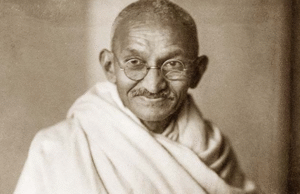 “தாயை ஏமாற்றிய ஒரு தவறு… காந்தியின் வாழ்க்கையை மாற்றிய திருப்பம்!”