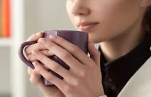 குளிர்காலம் என்பதால் தேநீர் குடிக்கிறீர்களா? என்ன நடக்கிறது என்று உங்களுக்குத் தெரிந்திருந்தால்..