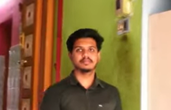 “கூலி தொழிலாளியின் மகன்… 19 வயதில் செல்போன் ஆப் உருவாக்கி அசத்திய திருச்சி இளைஞர்!”