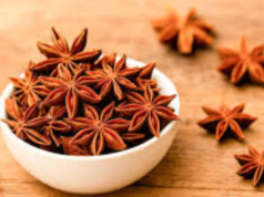 நட்சத்திர சோம்பு பூ அல்ல; ஆனால் சக்திவாய்ந்த மூலிகை மருந்து.