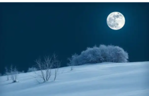 “பனி மூடிய உலகத்தில் ஒரு ரகசிய நிலா – Snow Moon”