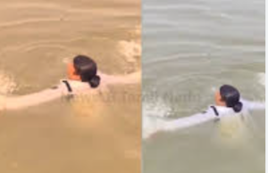 கங்கையில் மூழ்கியோருக்கு உயிர் கொடுத்த பெண் போலீஸ்!”