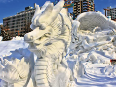 ஜப்பானில் கோலாகலம்: உலகப் புகழ்பெற்ற ‘சப்போரோ பனித் திருவிழா’ தொடக்கம்!