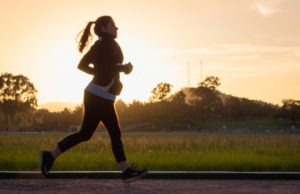 உடற்பயிற்சி செய்தால் மூளை இளமையாகும்! அல்சைமர் நோயைத் தடுக்கும் ரகசியத்தைக் கண்டறிந்த விஞ்ஞானிகள்! exercise-benefits-for-brain-and-alzheimers-prevention-study