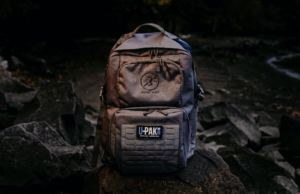 அவசரக்கால மற்றும் போர்ச் சூழலில் உங்களைப் பாதுகாக்கும் 5 அத்தியாவசியத் தொழில்நுட்பக் கருவிகள்! அவசரக்கால சூழலில் பயன்படுத்தப்படும் சோலார் பவர் பேங்க் மற்றும் ரேடியோ கருவிகள்